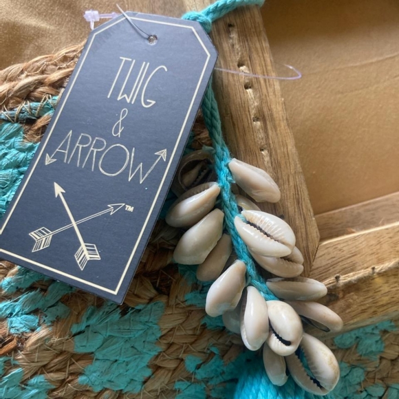 Twig and Arrow Beach Purse - Picture 2 of 4